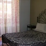 Dias E Dominguez Ostello