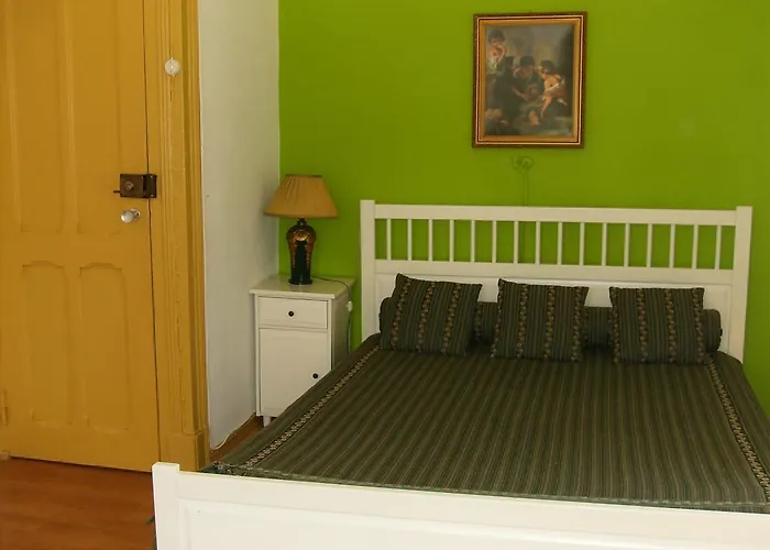 ディアス エ ドミンゲス ホステル