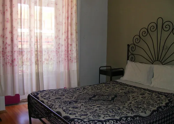 ディアス エ ドミンゲス ホステル